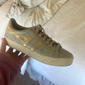 Gola size 9 sneakers